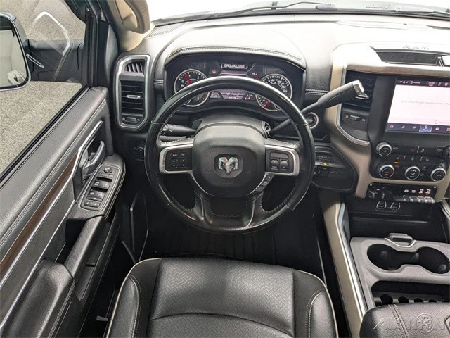 2022 Ram 3500 - Image 16 of 21