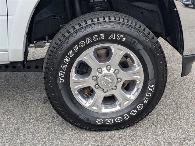 2022 Ram 3500 - Image 13 of 21