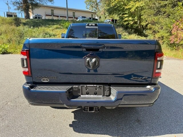 2022 Ram 3500 - Image 8 of 12