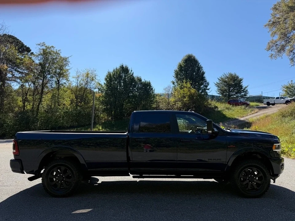 2022 Ram 3500 - Image 5 of 12