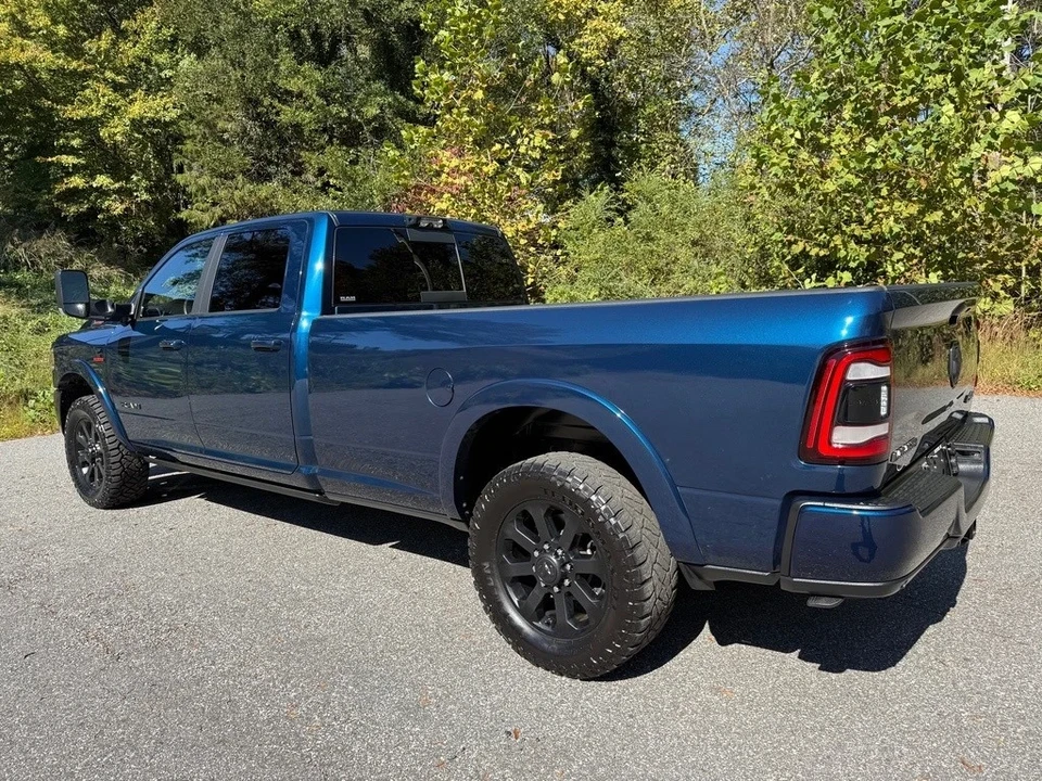 2022 Ram 3500 - Image 11 of 12