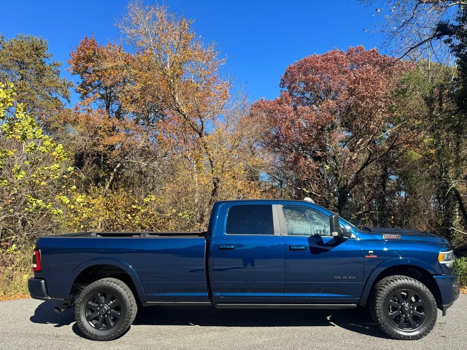 2022 Ram 3500 - Image 5 of 12