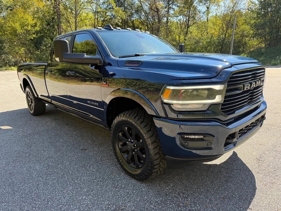 2022 Ram 3500 - Image 4 of 12