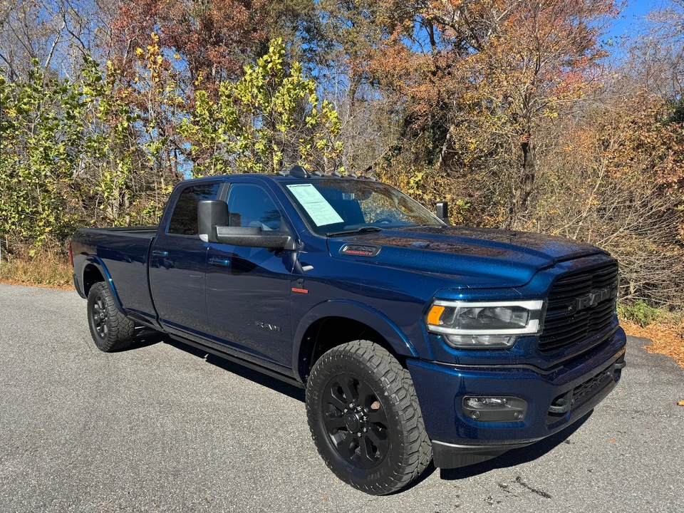 2022 Ram 3500 - Image 4 of 12