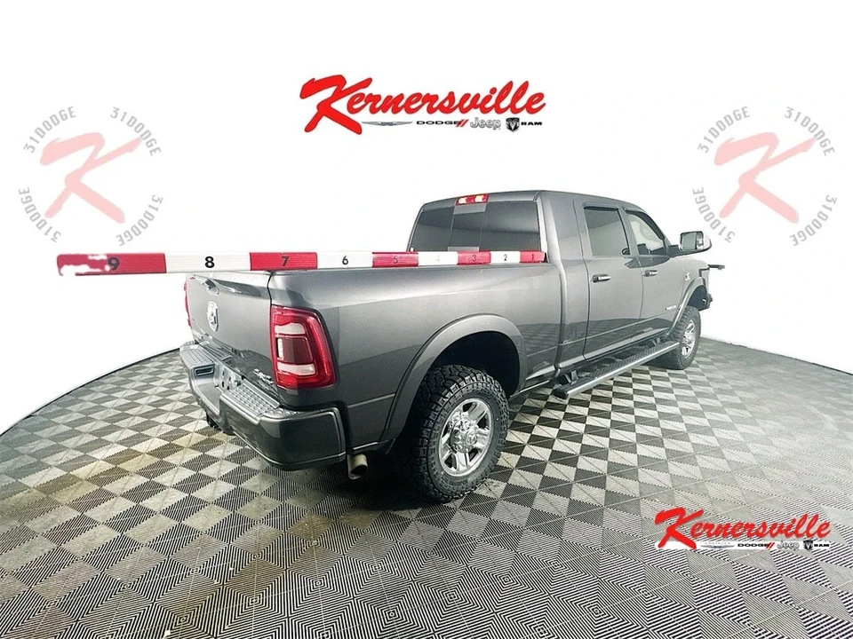 2022 Ram 3500 - Image 7 of 21