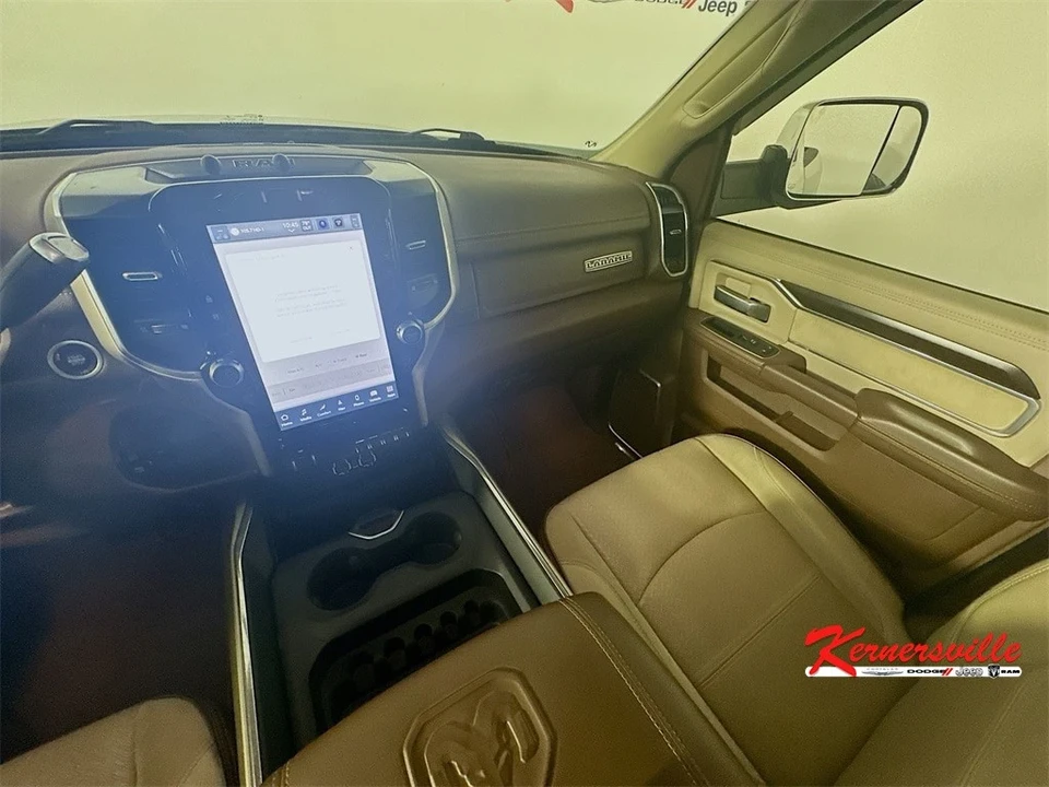 2022 Ram 3500 - Image 11 of 21