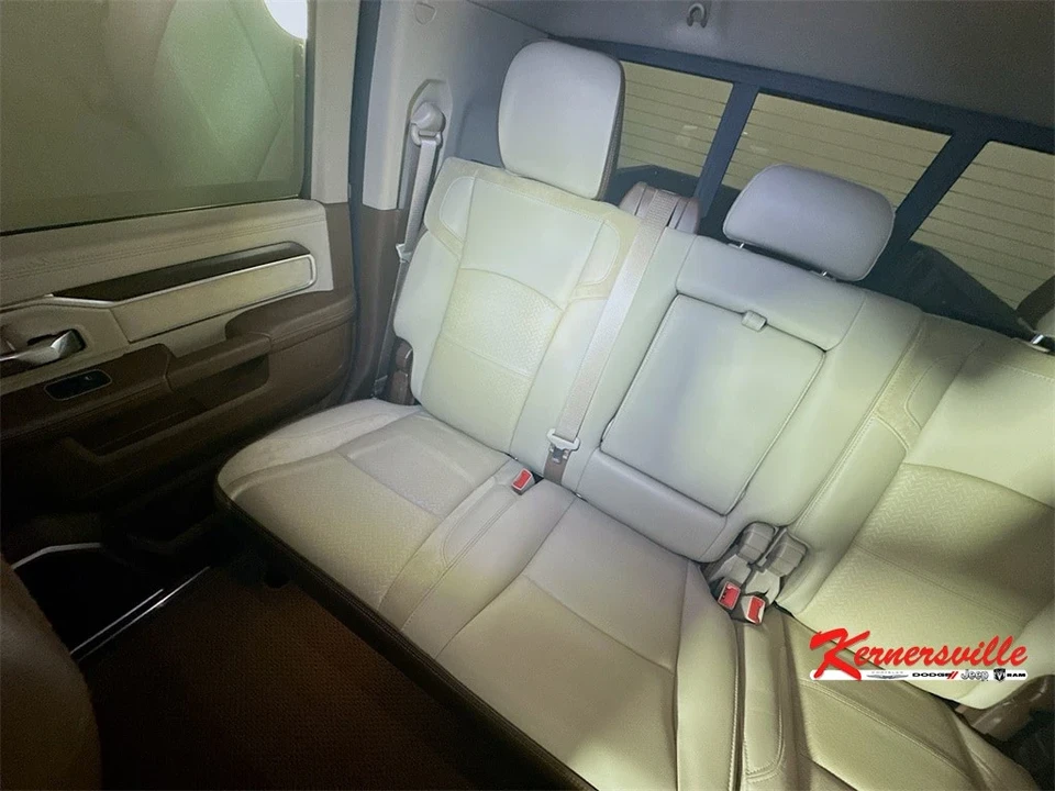 2022 Ram 3500 - Image 12 of 21