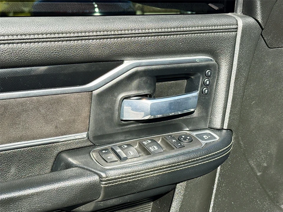 2022 Ram 3500 - Image 11 of 14
