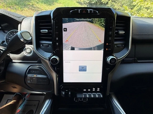 2022 Ram 3500 - Image 25 of 31