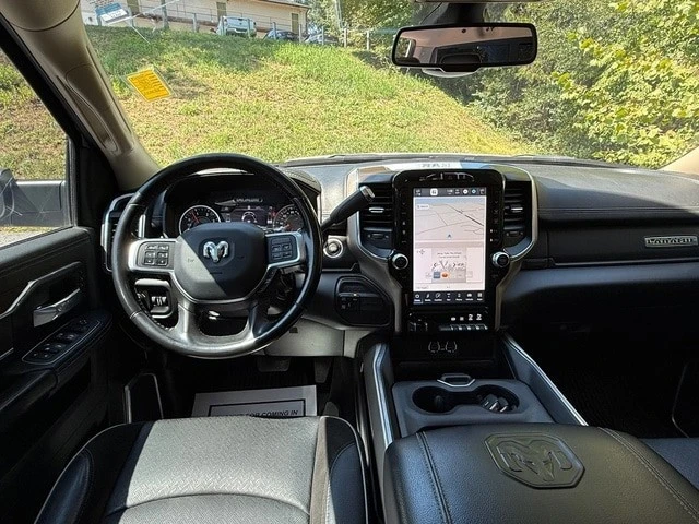 2022 Ram 3500 - Image 12 of 31