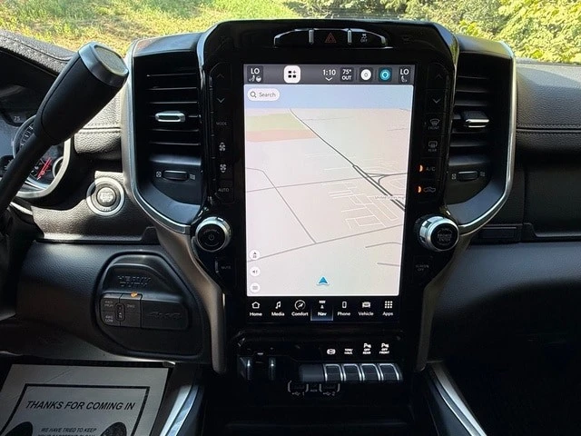 2022 Ram 3500 - Image 24 of 31