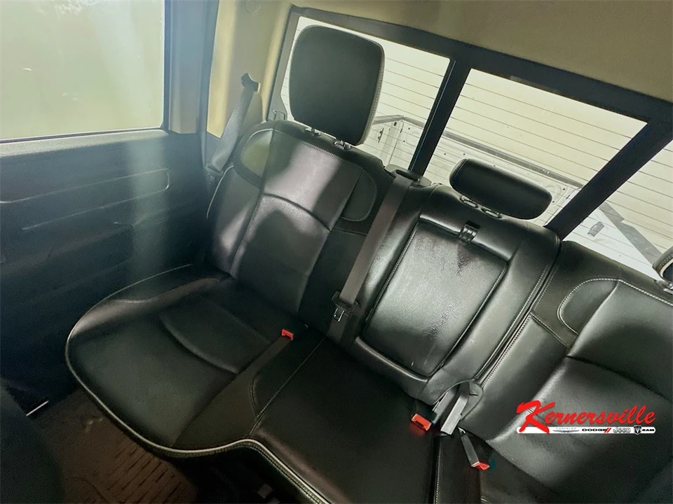 2022 Ram 3500 - Image 12 of 21
