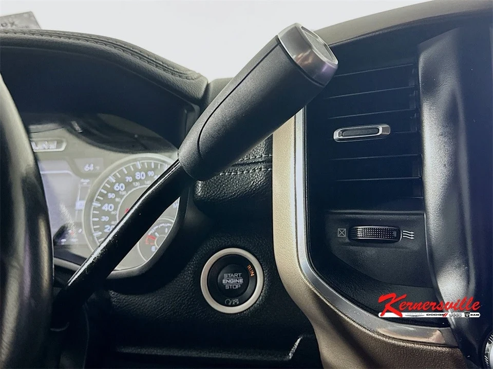 2022 Ram 3500 - Image 16 of 21