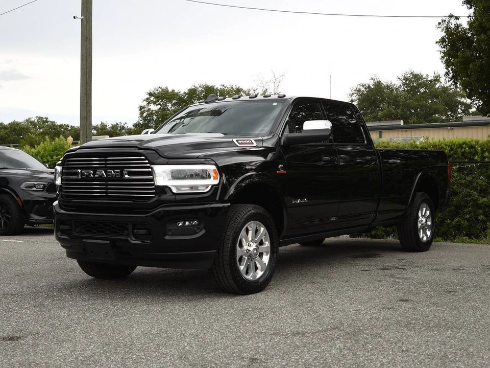 2022 Ram 3500 - Image 2 of 17