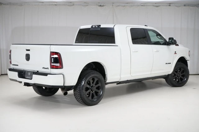2022 Ram 3500 - Image 10 of 21