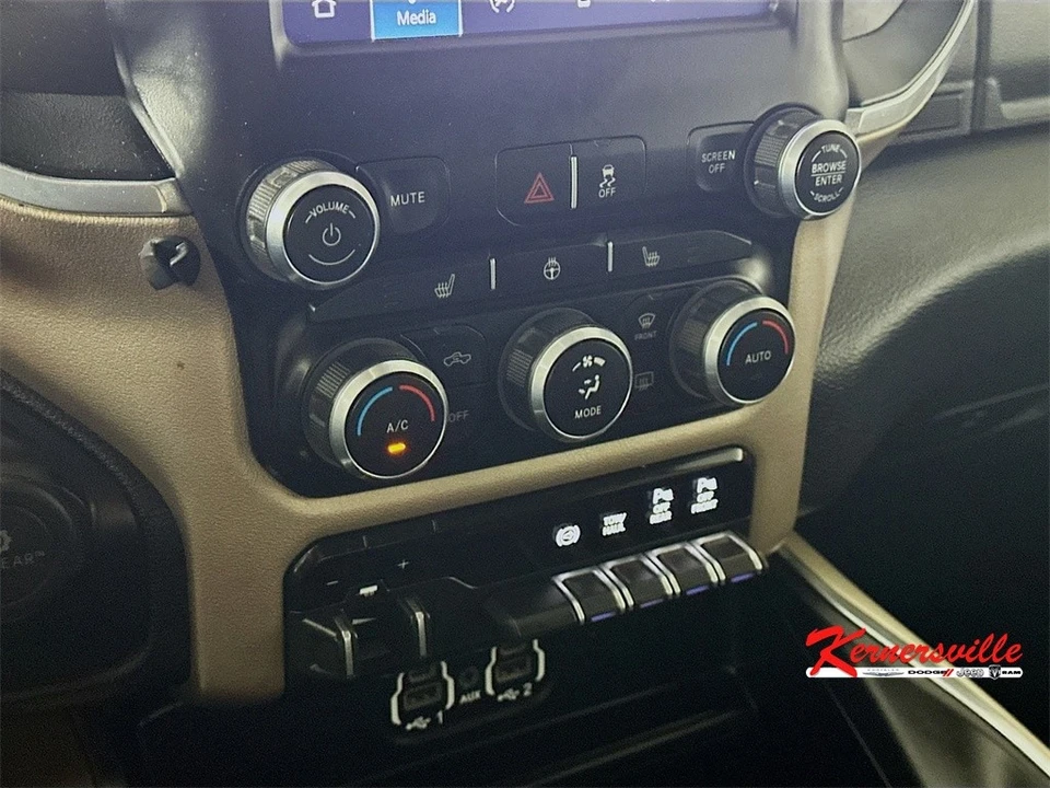 2022 Ram 3500 - Image 18 of 21