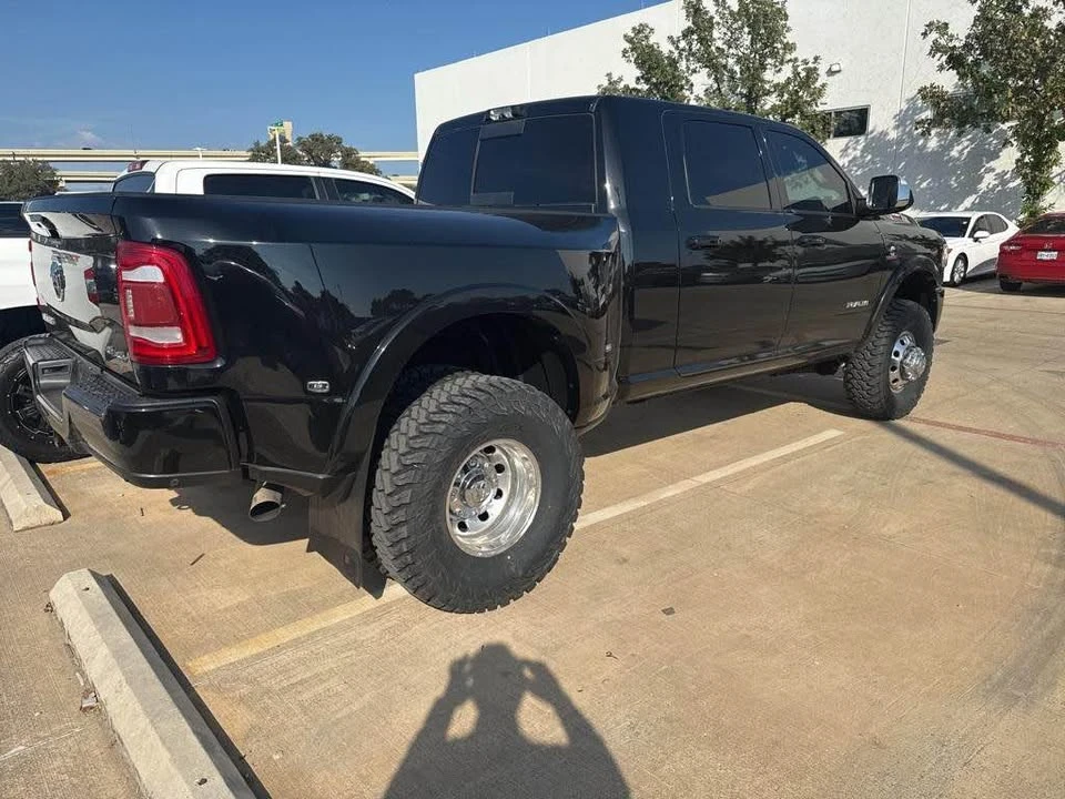 2022 Ram 3500 - Image 2 of 10