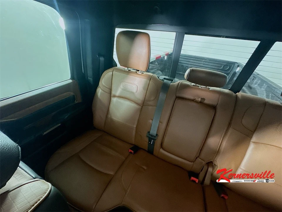2022 Ram 3500 - Image 12 of 21
