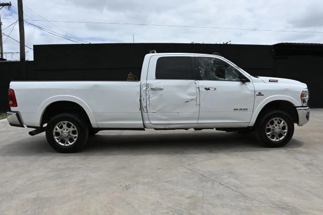 2022 Ram 3500 - Image 7 of 20