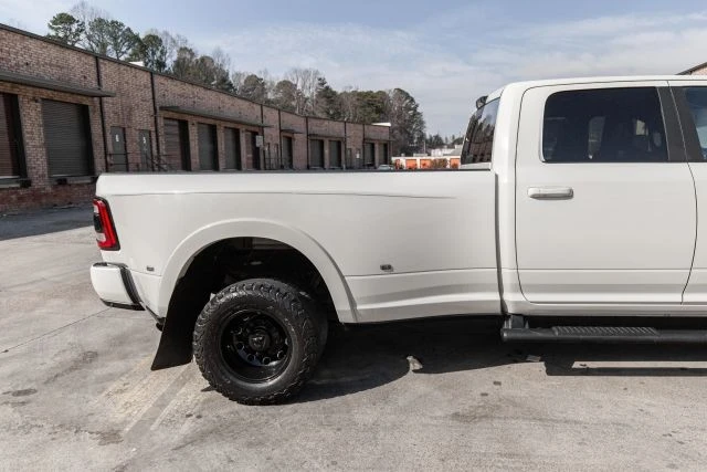 2022 Ram 3500 - Image 13 of 30