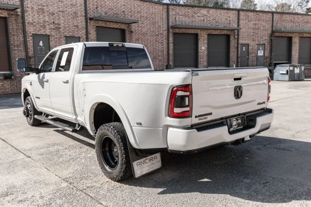 2022 Ram 3500 - Image 8 of 30