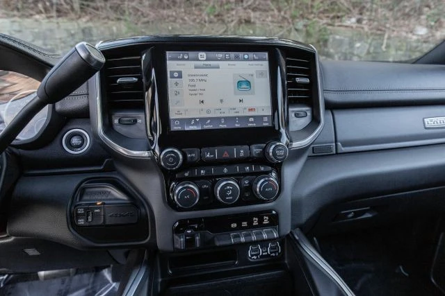 2022 Ram 3500 - Image 20 of 30