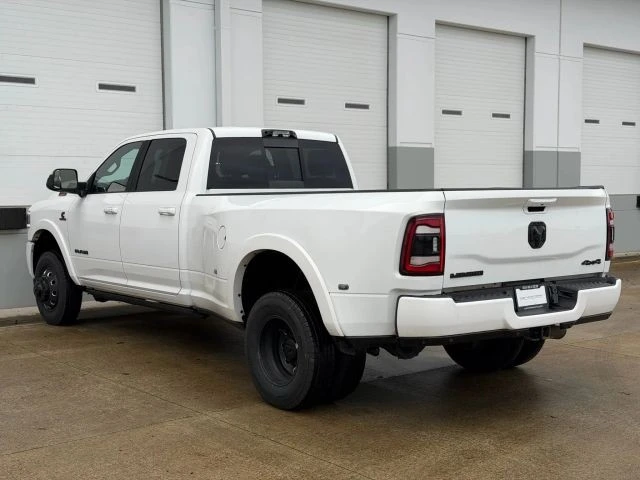 2022 Ram 3500 - Image 3 of 21