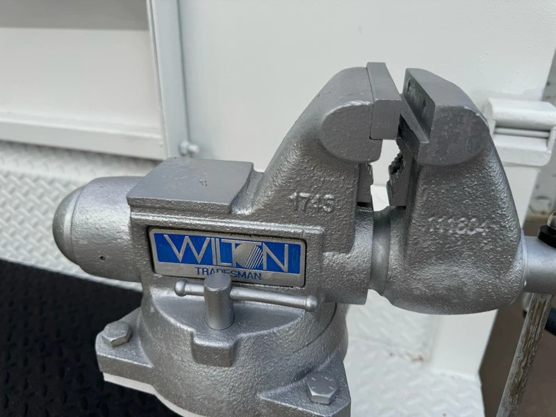 2022 Ram 3500 - Image 19 of 21