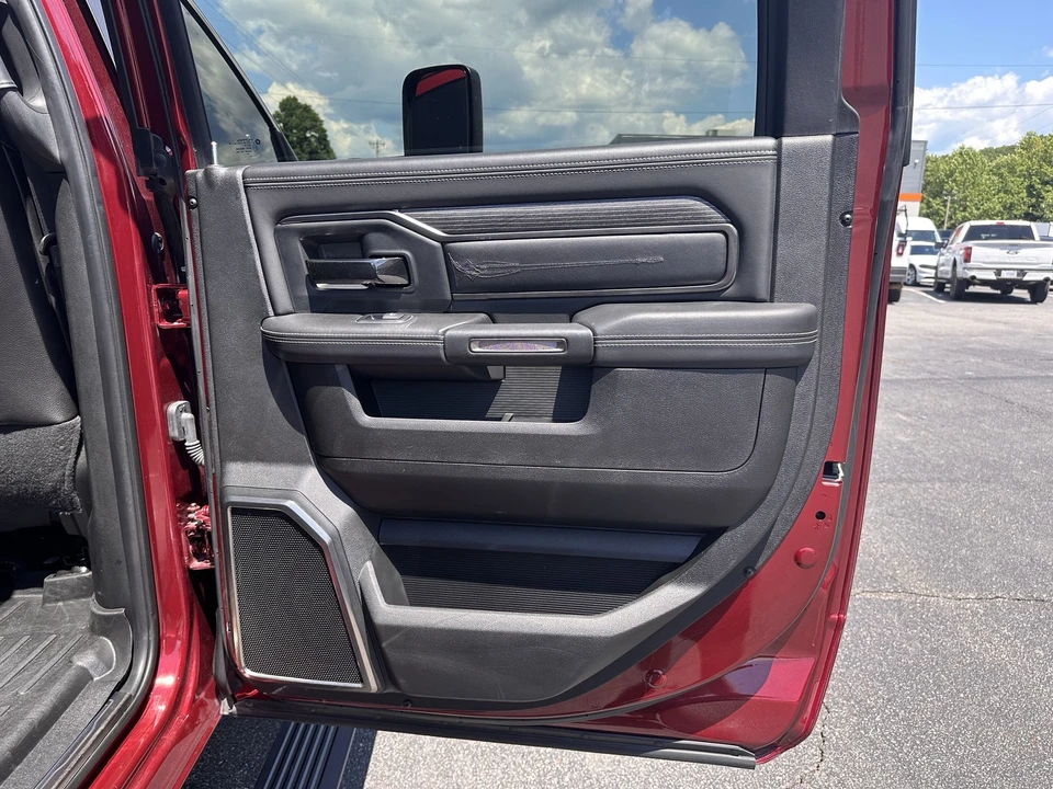 2022 Ram 3500 - Image 15 of 21