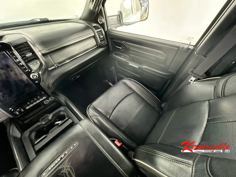2022 Ram 3500 - Image 11 of 24