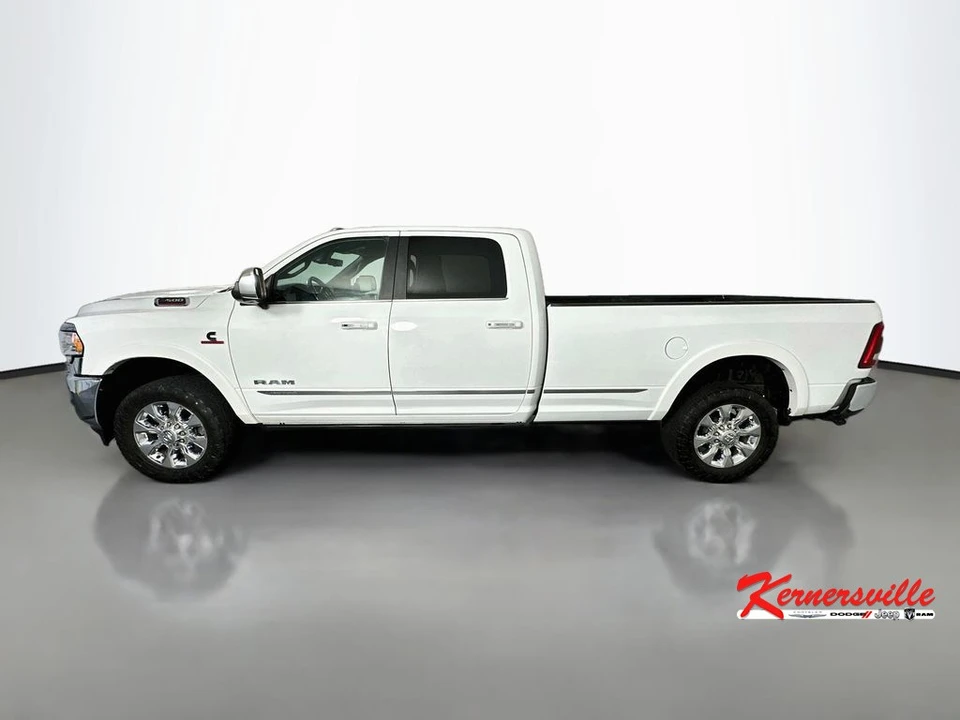 2022 Ram 3500 - Image 4 of 24