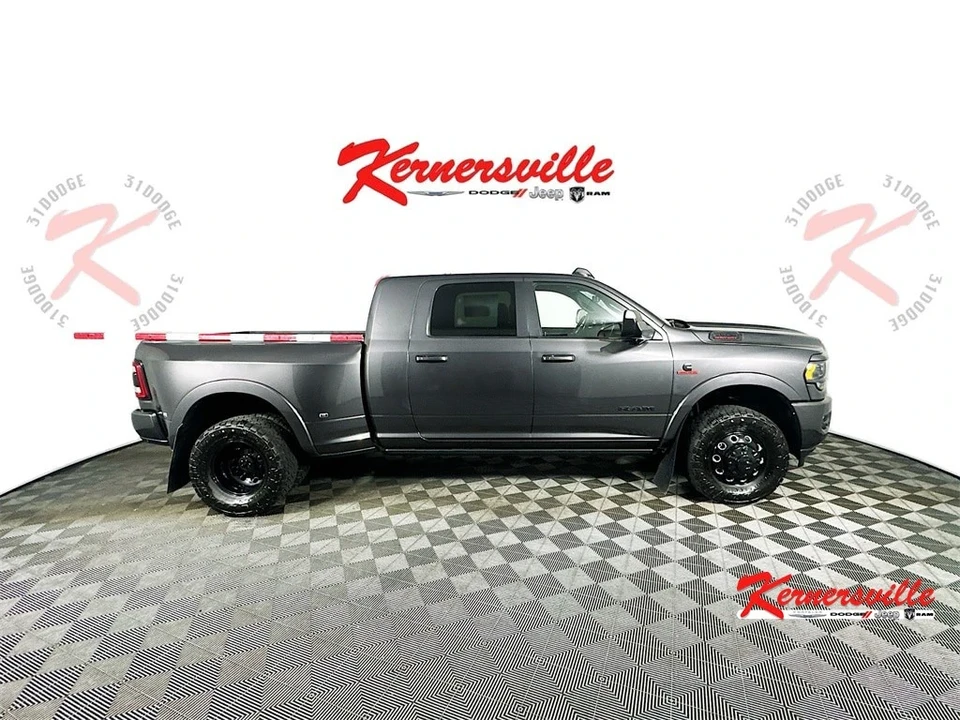 2022 Ram 3500 - Image 8 of 21
