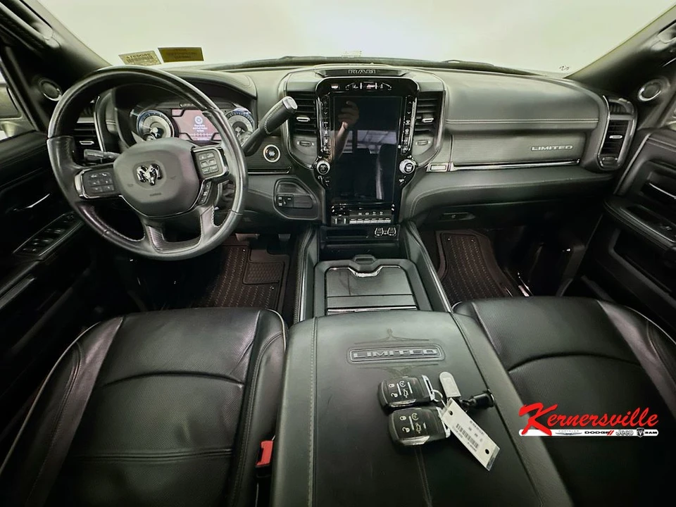2022 Ram 3500 - Image 10 of 24