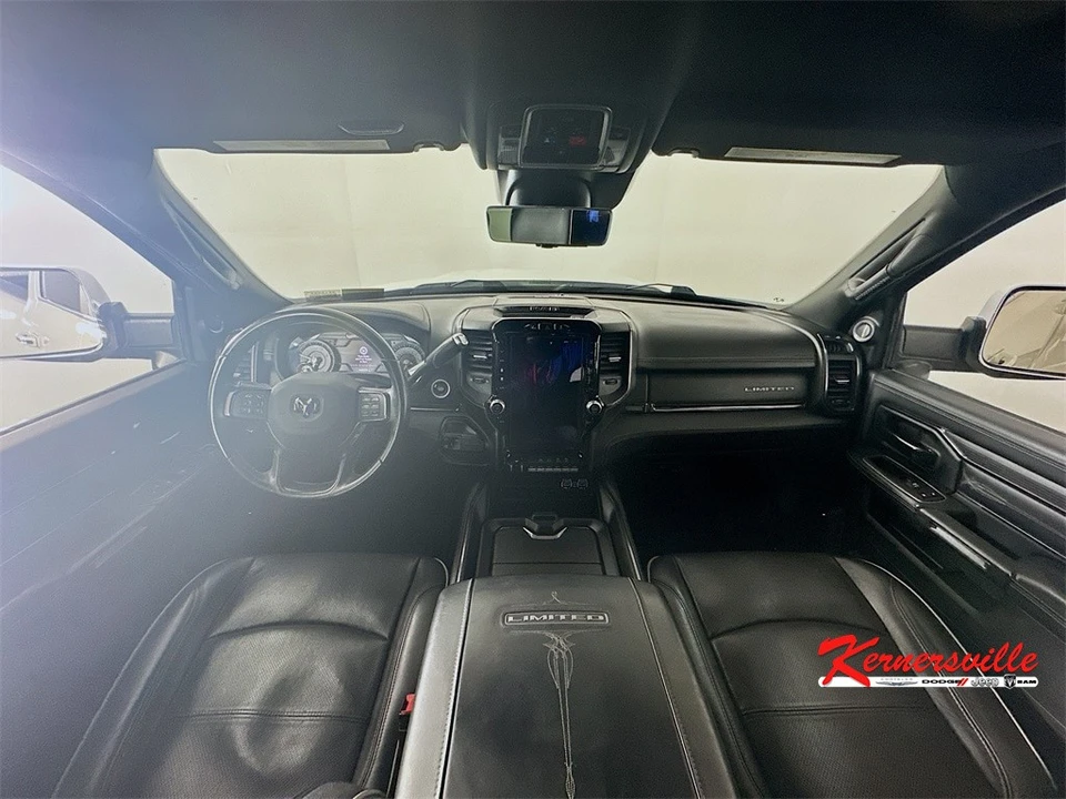 2022 Ram 3500 - Image 10 of 21
