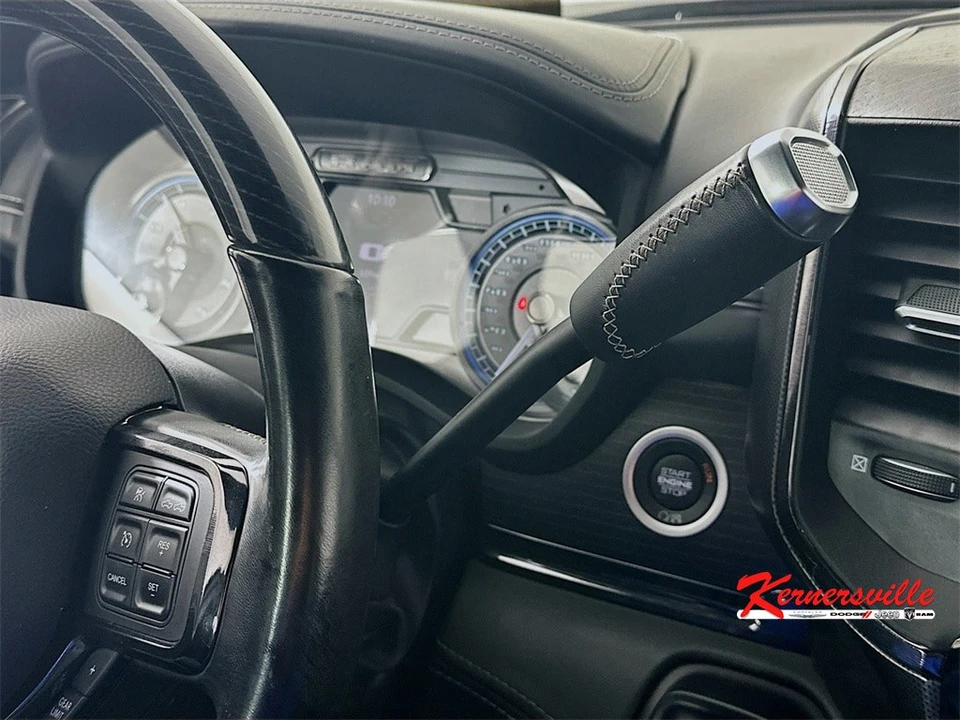2022 Ram 3500 - Image 16 of 21