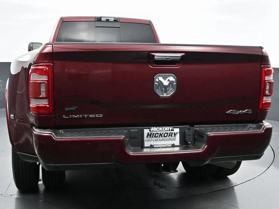 2022 Ram 3500 - Image 9 of 12