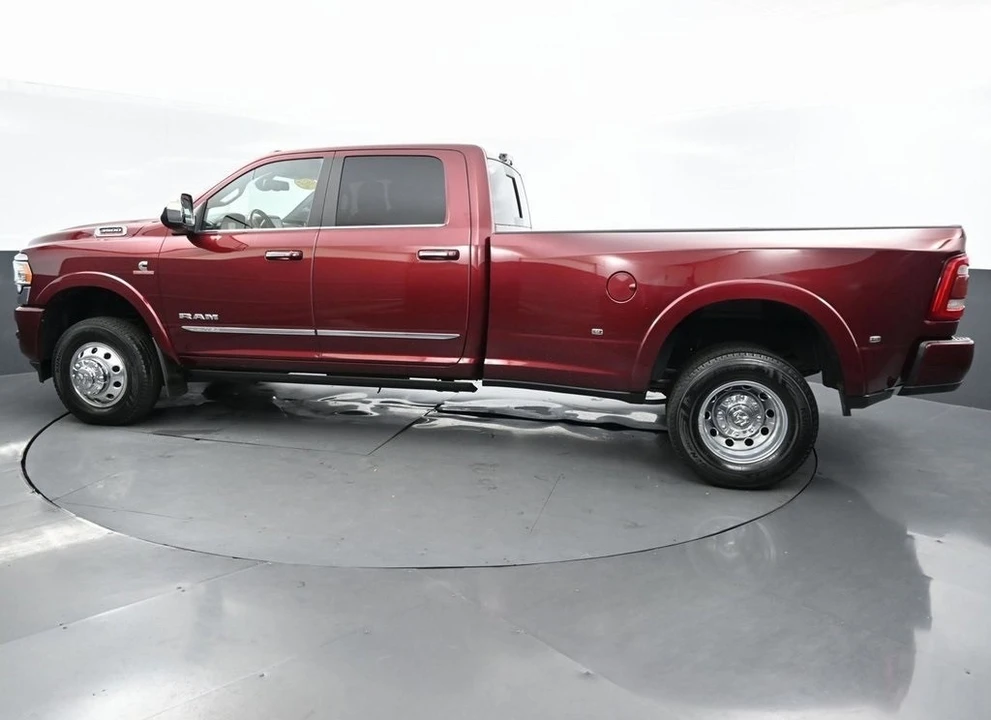2022 Ram 3500 - Image 5 of 12