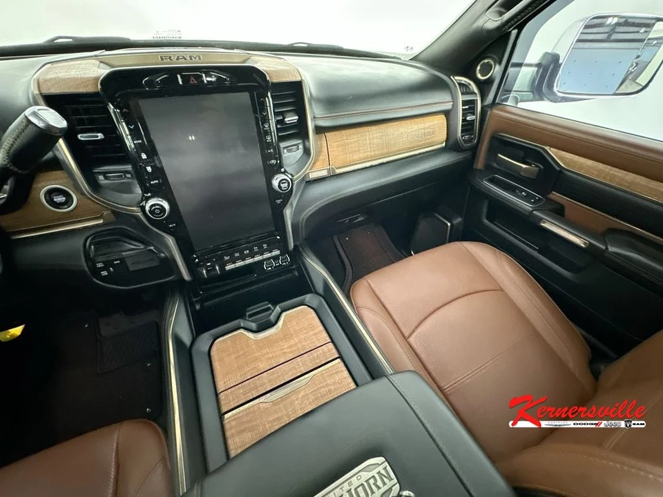 2022 Ram 3500 - Image 11 of 24