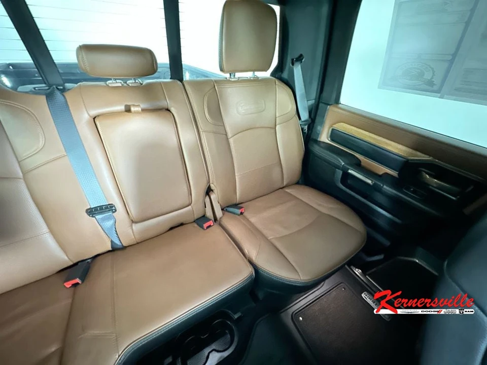 2022 Ram 3500 - Image 14 of 24