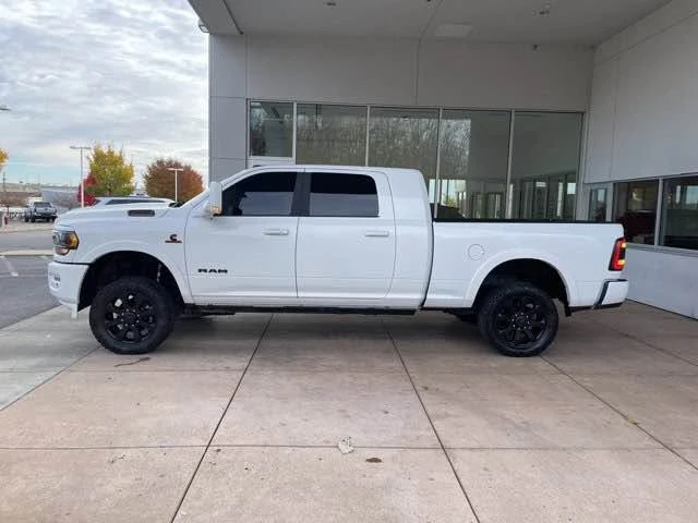 2022 Ram 3500 - Image 3 of 8