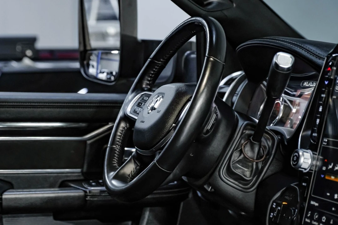 2022 Ram 3500 - Image 21 of 31