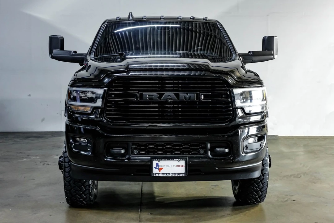 2022 Ram 3500 - Image 5 of 31