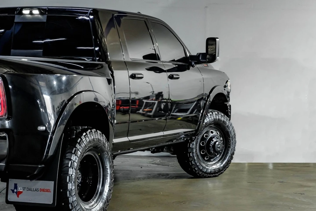 2022 Ram 3500 - Image 13 of 31