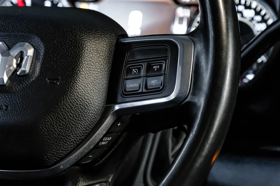 2022 Ram 3500 - Image 24 of 31