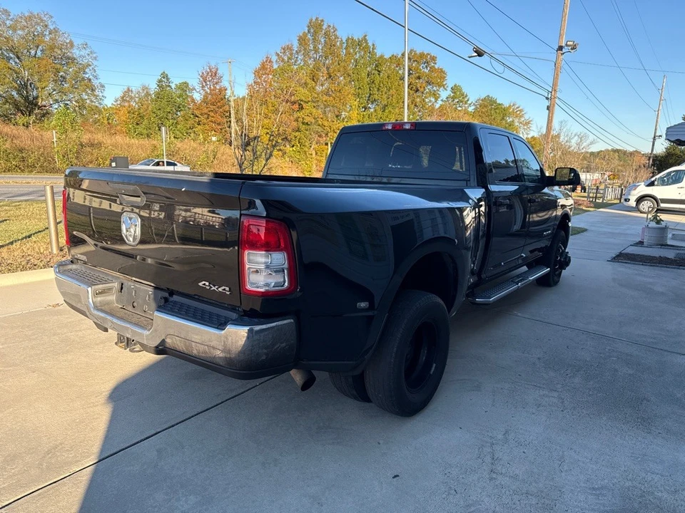 2022 Ram 3500 - Image 5 of 19