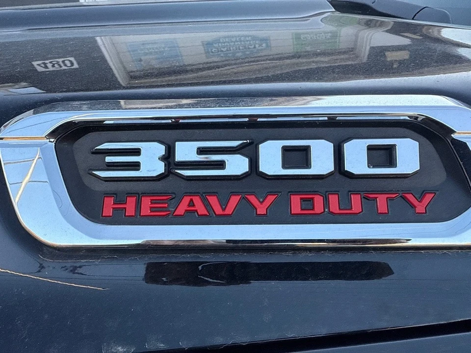 2022 Ram 3500 - Image 9 of 19