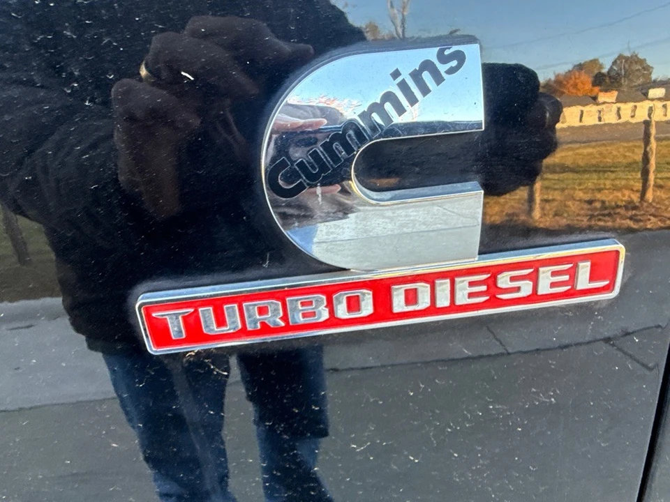 2022 Ram 3500 - Image 8 of 19