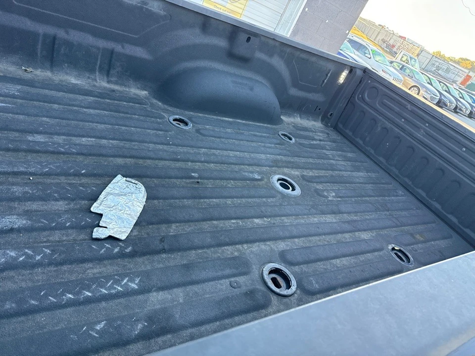 2022 Ram 3500 - Image 13 of 19