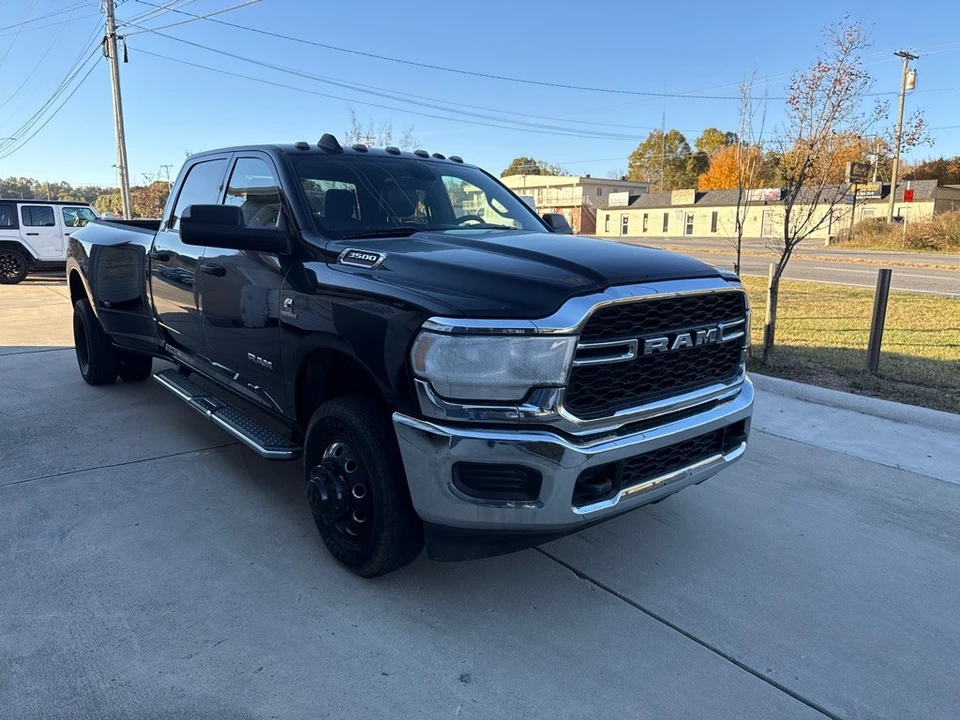 2022 Ram 3500 - Image 6 of 19