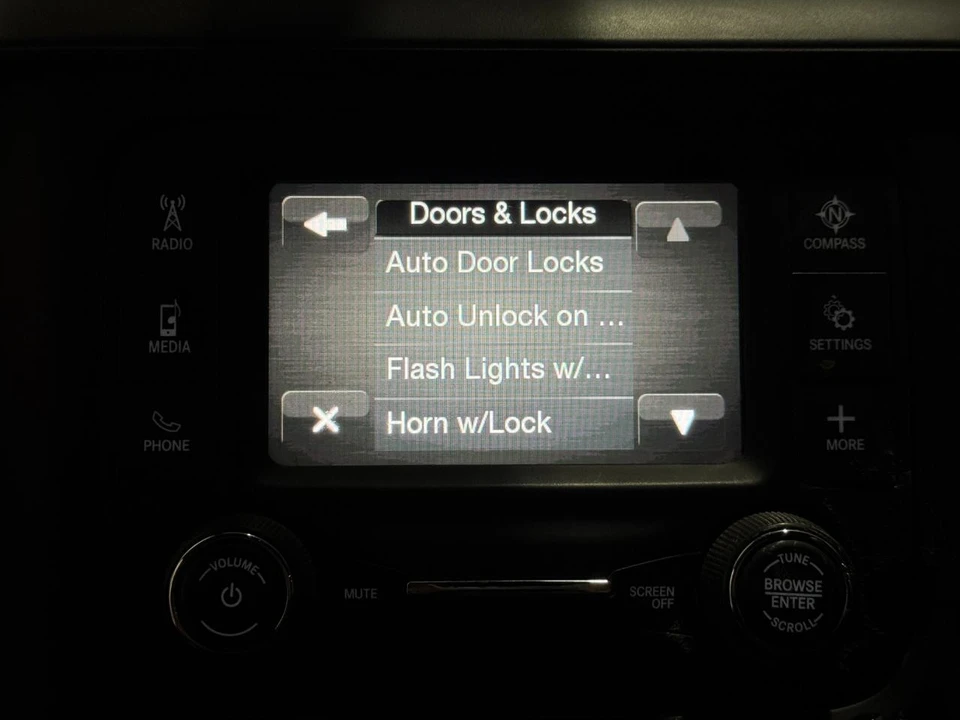 2022 Ram 3500 - Image 21 of 31